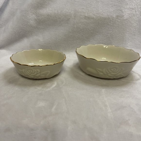Lenox Other - 2 piece Lenox candy trinket bowls 4 1/2” & 5‎ 1/2” bone china gold rim rose